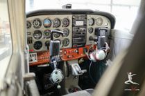 COCKPIT CESSNA 172 OK-VVV